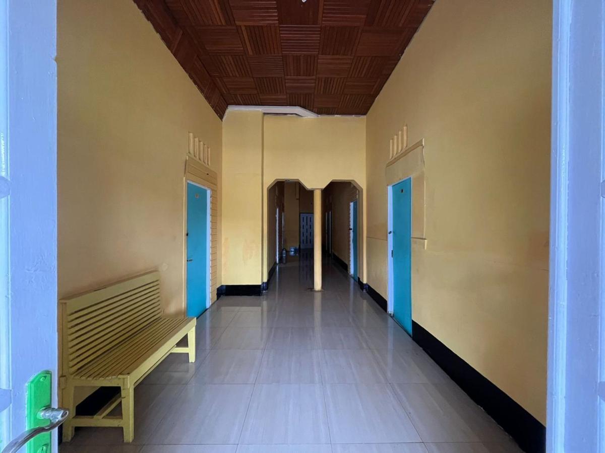 Hotel Malibu Baubau Εξωτερικό φωτογραφία